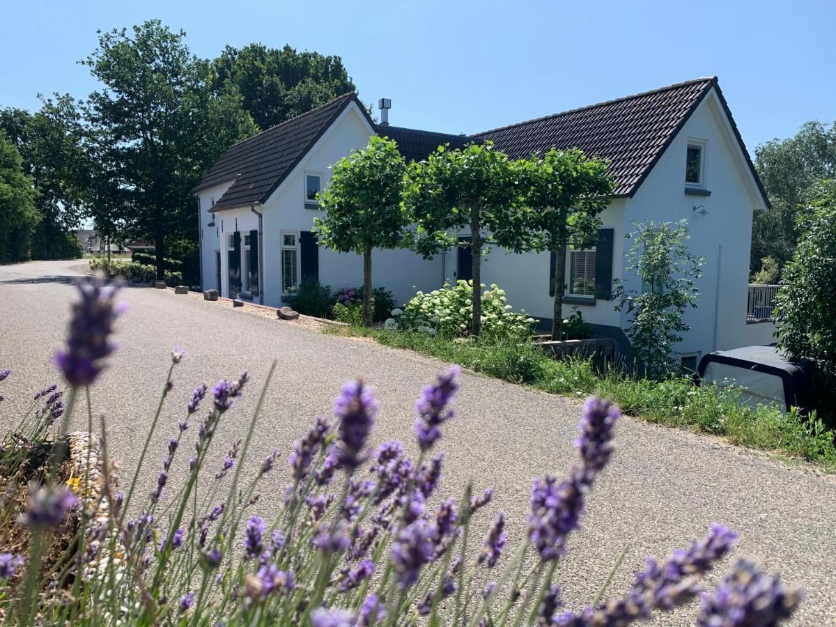 Luxury Guest House - Eik Aan De Dijk Aalst エクステリア 写真